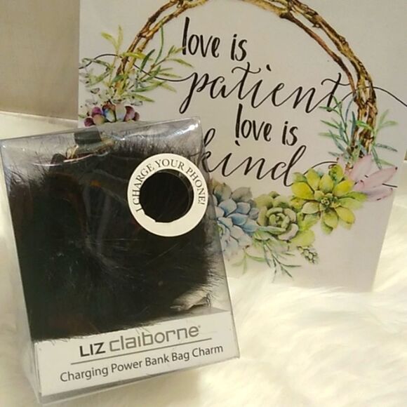 Liz Claiborne Other - NWT Liz Claiborne Charging Power Bank Bag Charm.